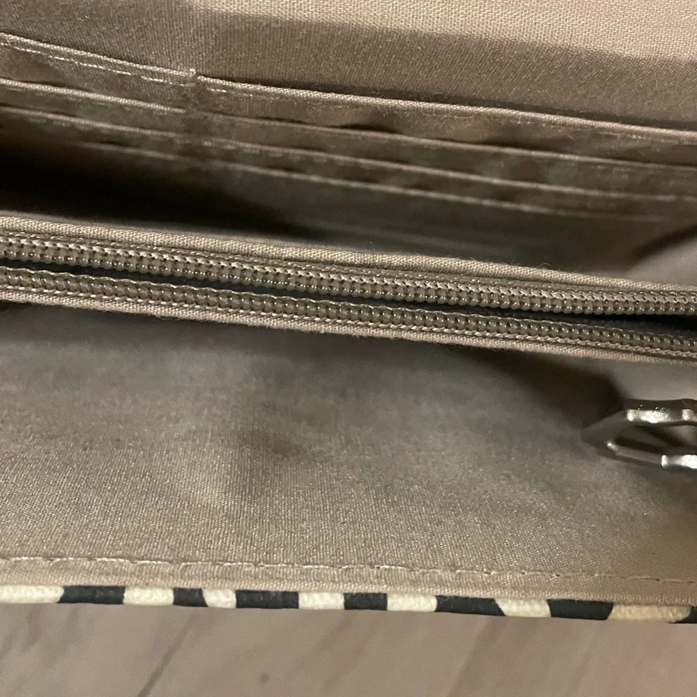 Halsea Rare travel bag wallet beach core clutch